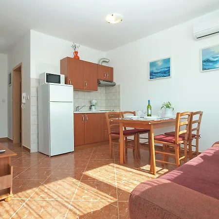 Apartman Marija 1641 *