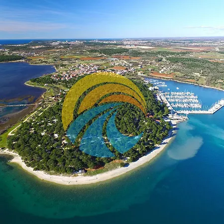 アパート Marija 1641 メドゥリン